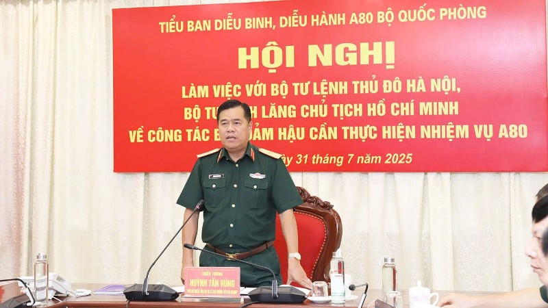 Tiểu ban diễu binh, diễu hành A80 làm việc với Bộ Tư lệnh Thủ đô và Bộ Tư lệnh 969 - Ảnh 1.