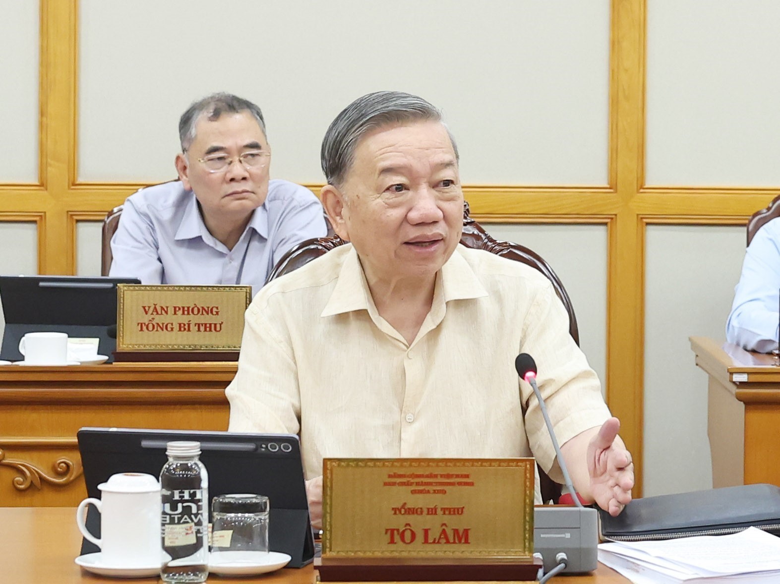 Bộ Chính trị, Ban Bí thư cho ý kiến về sắp xếp tổ chức bộ máy và đơn vị hành chính - Ảnh 3.