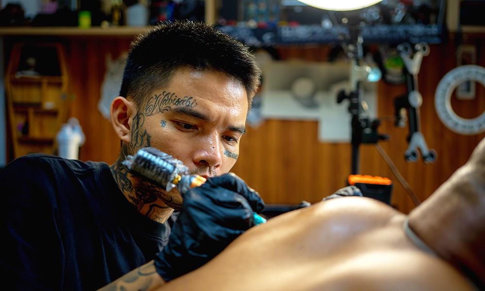 Loco Vietnam Tattoo - Tiệm xăm hình đẹp ở Sài Gòn mà bạn đang kiếm tìm - Ảnh 3.