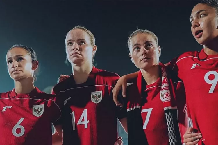 Chủ tịch LĐBĐ Indonesia: 'Không thể tổ chức VĐQG nữ  vì…chưa có đội bóng' - Ảnh 2.