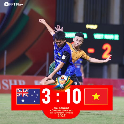 Đội bóng Việt Nam thắng Australia 10-3, giành vé vào bán kết giải Đông Nam Á mở rộng  - Ảnh 1.