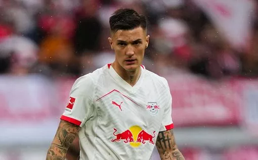 Tin chuyển nhượng ngày 1/8: Liverpool sắp đón Isak với giá kỷ lục, MU bắt đầu đàm phán mua Sesko - Ảnh 2.