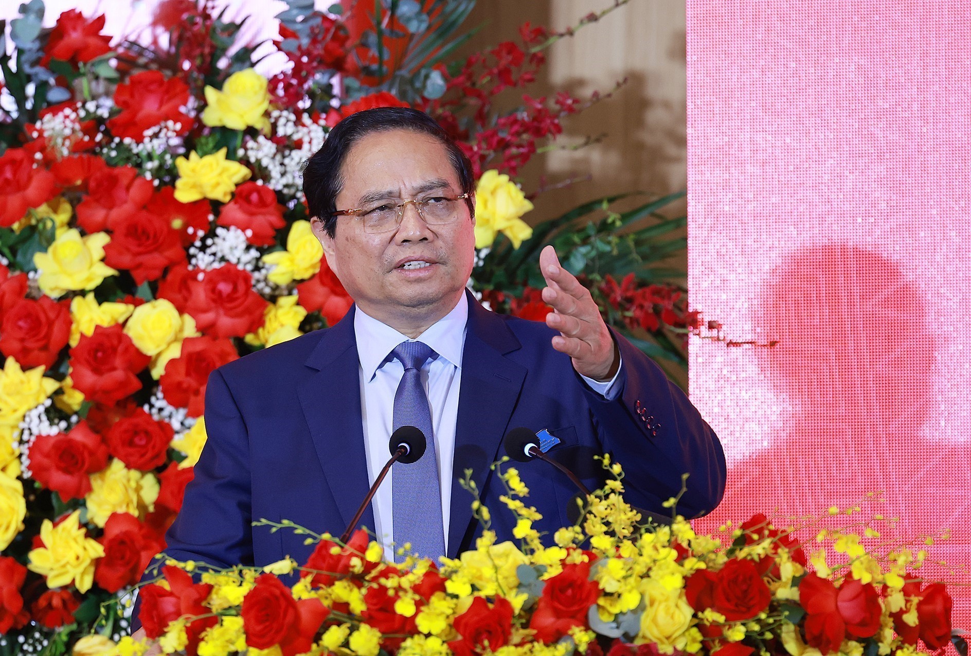 Thủ tướng Phạm Minh Chính dự Đại hội Đảng bộ Tập đoàn Điện lực Việt Nam lần thứ IV - Ảnh 9.