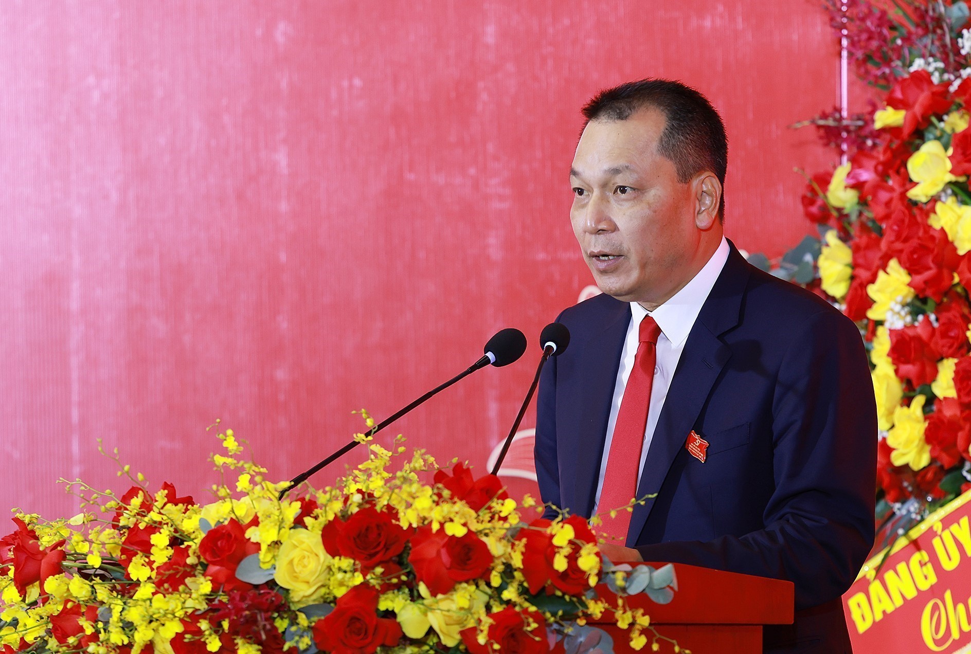 Thủ tướng Phạm Minh Chính dự Đại hội Đảng bộ Tập đoàn Điện lực Việt Nam lần thứ IV - Ảnh 10.