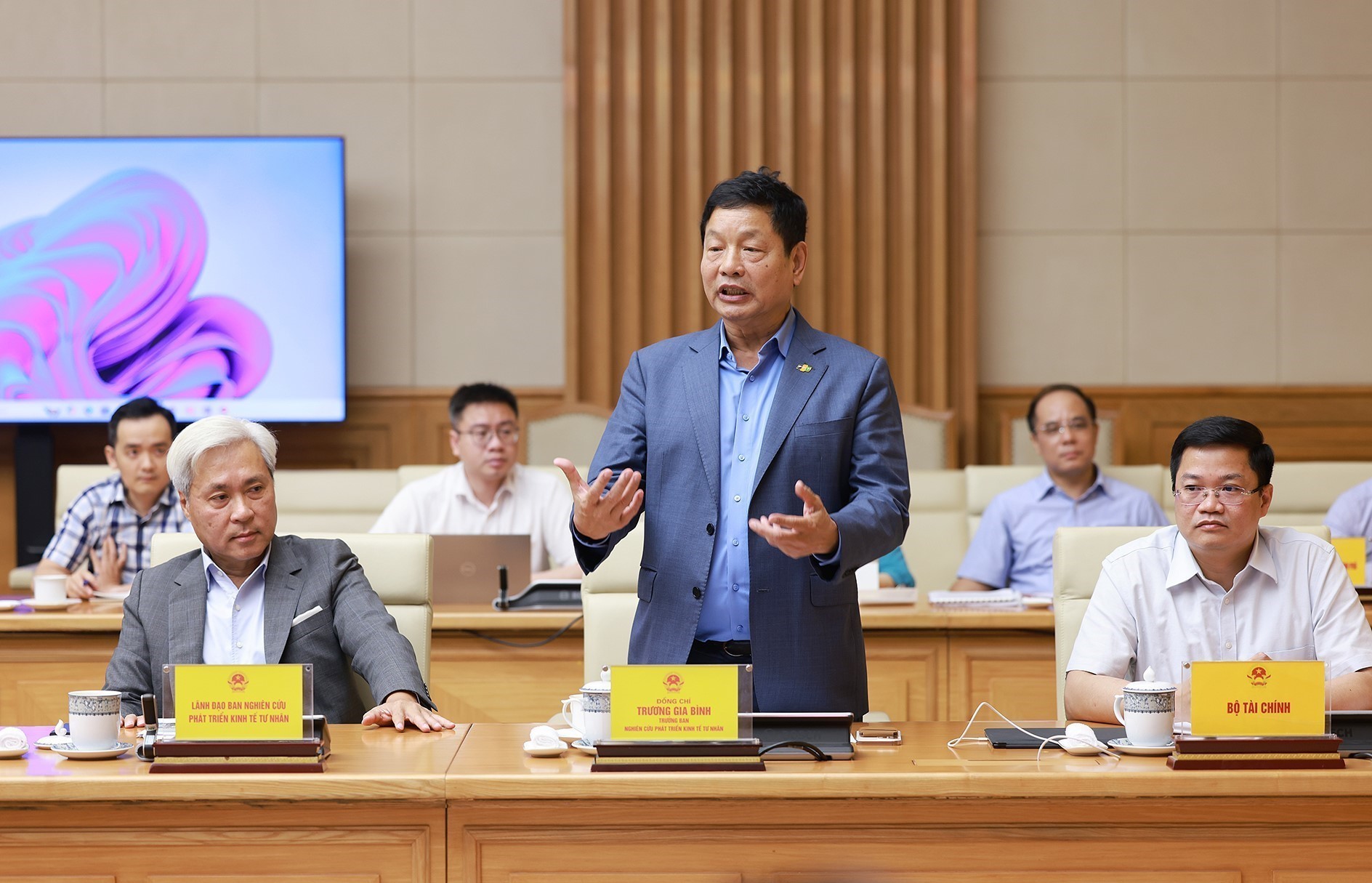Thủ tướng Phạm Minh Chính làm việc với Ban Nghiên cứu phát triển kinh tế tư nhân - Ảnh 6.