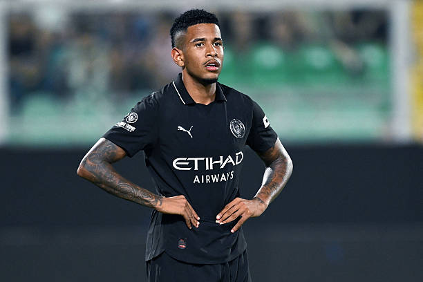 Man City sẵn sàng bán Savinho