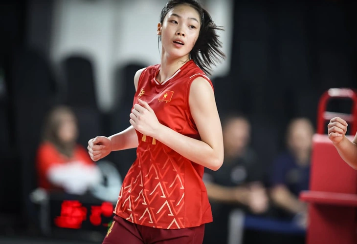 Tin nóng thể thao sáng 16/8: Sao mai bóng chuyền Việt Nam cao gần 1m9 tỏa sáng ở giải thế giới; FIFA ấn tượng với V-League - Ảnh 1.