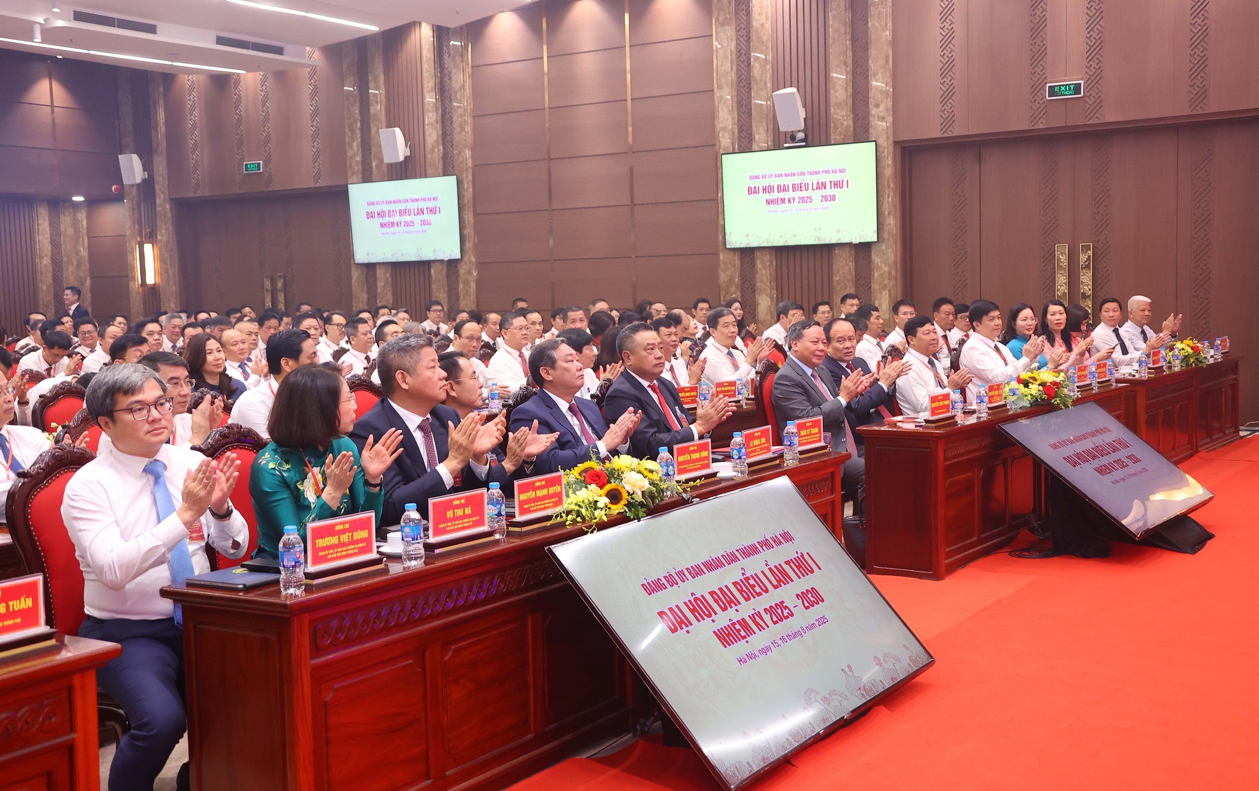 Đại hội đại biểu Đảng bộ UBND Hà Nội nhiệm kỳ 2025 - 2030 - Ảnh 4.