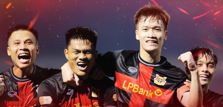 Hoàng Đức và đồng đội xuất sắc đánh bại chủ nhà Hà Tĩnh 3-1 ở vòng 1 V-League 2025-2026