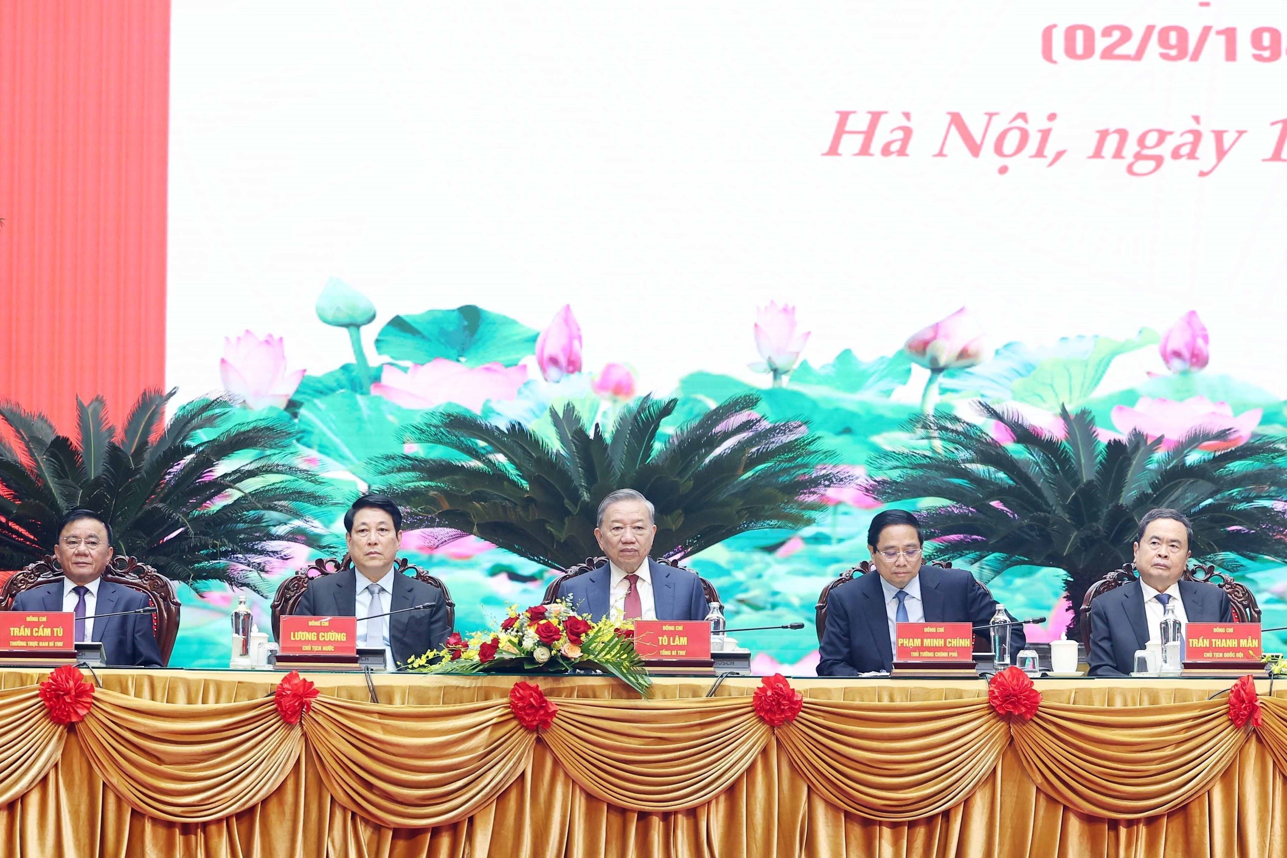 Tổng Bí thư chủ trì buổi gặp mặt các đồng chí nguyên lãnh đạo Đảng, Nhà nước - Ảnh 6.