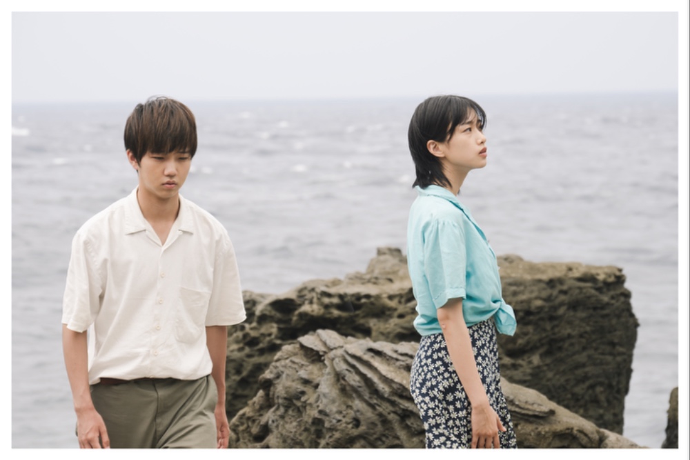 Phim &quot;Two Seasons, Two Strangers&quot;: Sức mạnh của sự tĩnh lặng - Ảnh 6.
