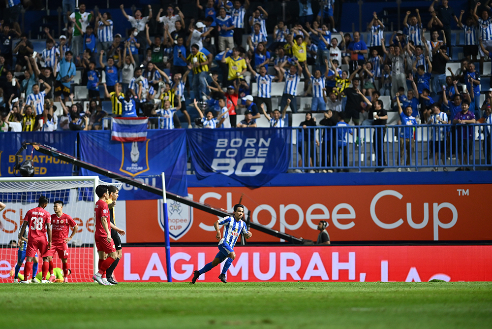 Người quan sát: &quot;Messi J 2, CAHN 1&quot; - Ảnh 1.
