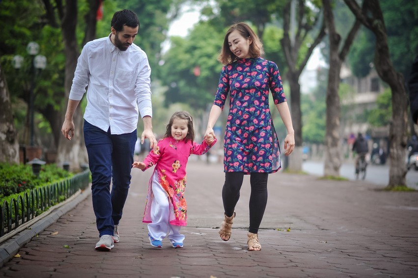 Thí điểm “Giáo dục kiến thức, kỹ năng xây dựng gia đình hạnh phúc trước khi kết hôn” - Ảnh 1.