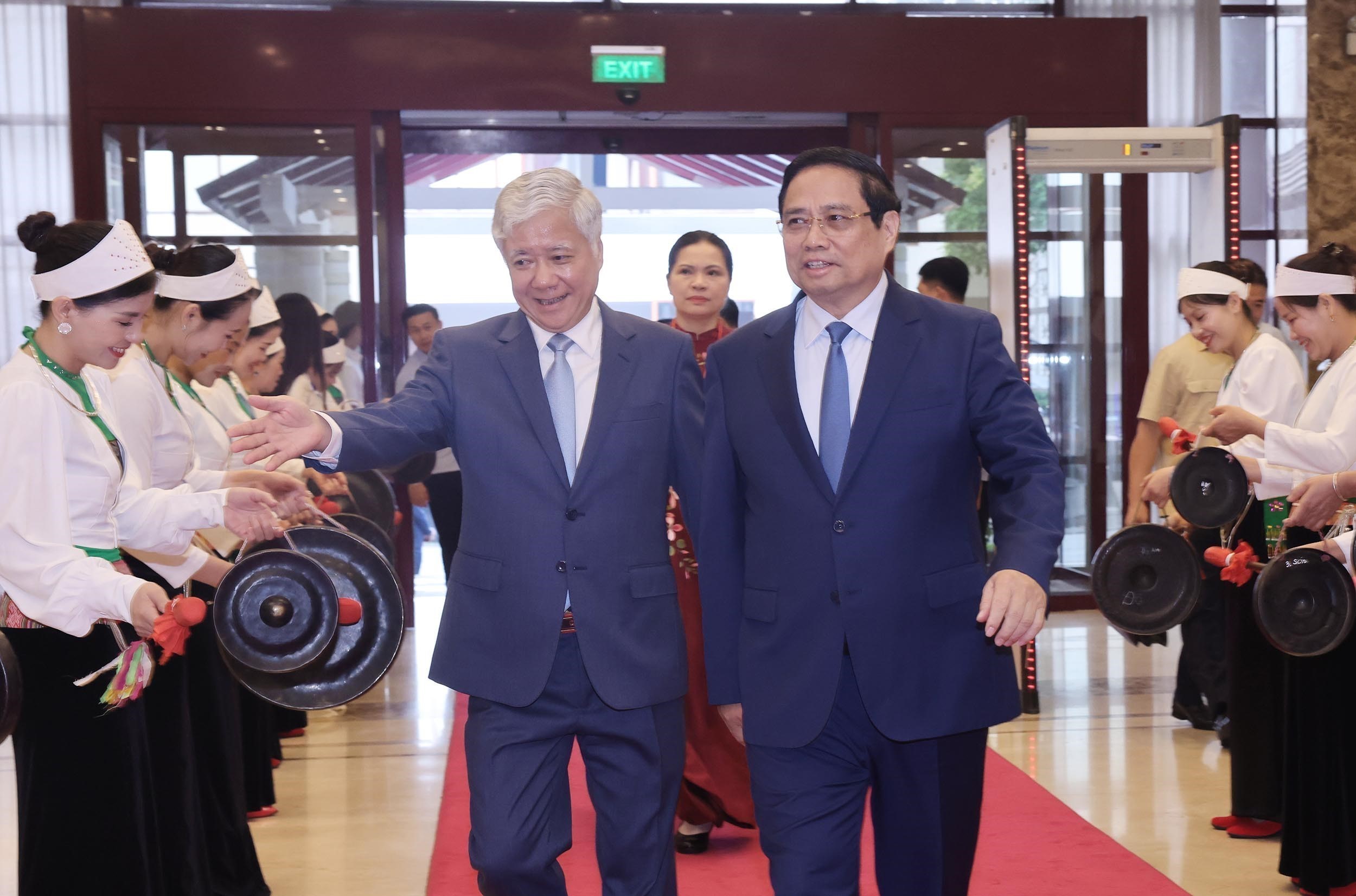 Chủ tịch nước và Thủ tướng gặp mặt đại biểu tiêu biểu các tầng lớp nhân dân tham dự Đại lễ 2/9 - Ảnh 3.