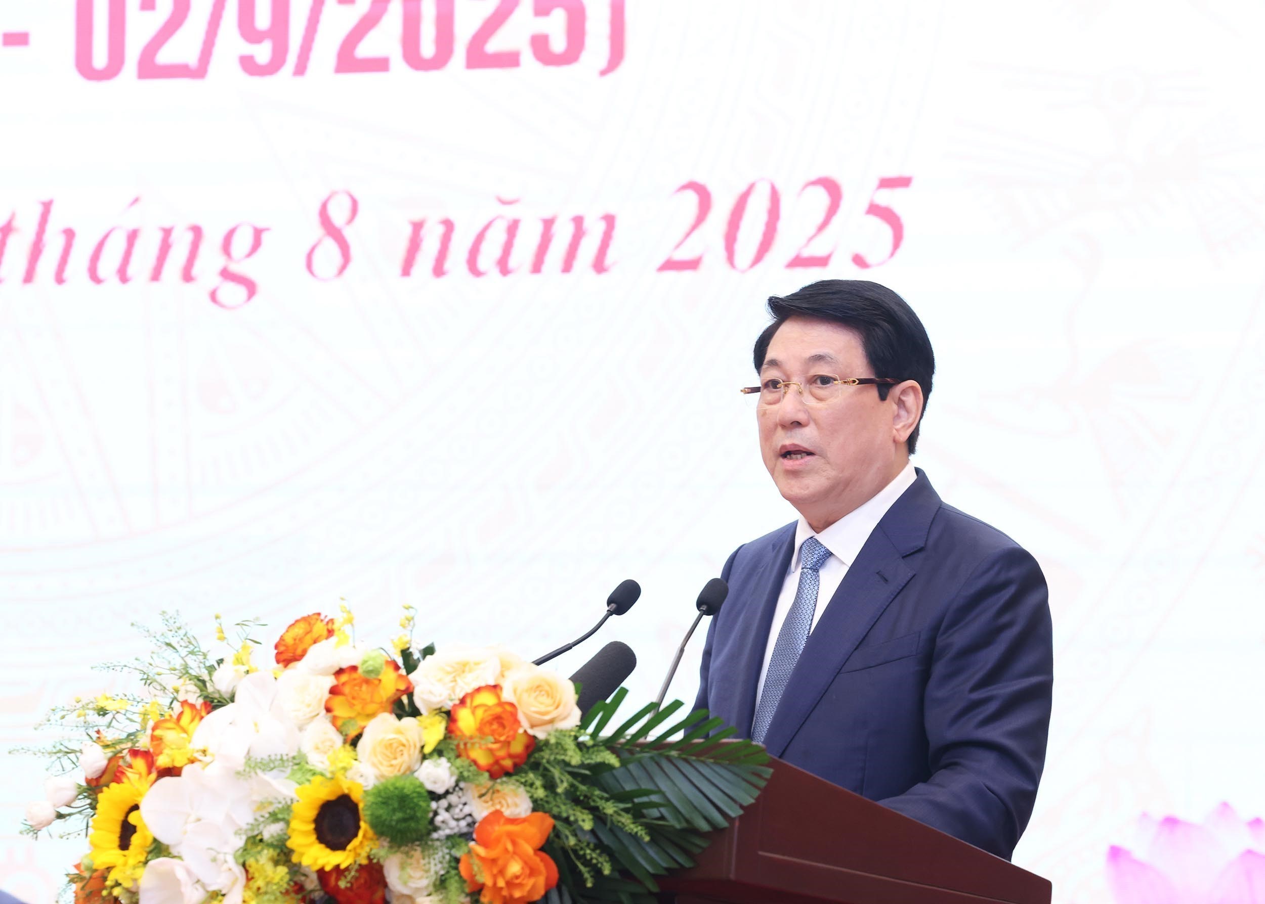 Chủ tịch nước và Thủ tướng gặp mặt đại biểu tiêu biểu các tầng lớp nhân dân tham dự Đại lễ 2/9 - Ảnh 9.