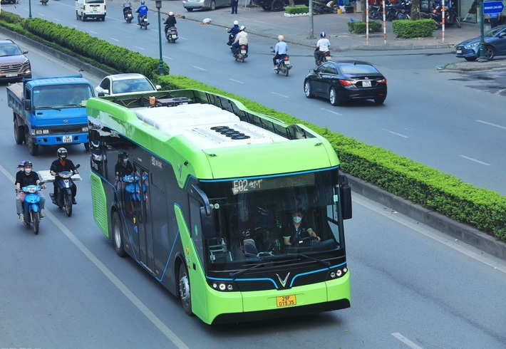 80 năm Quốc khánh: Phân luồng giao thông tạm thời vòng ngoài phục vụ chương trình tổng duyệt ngày 30/8 - Ảnh 1.