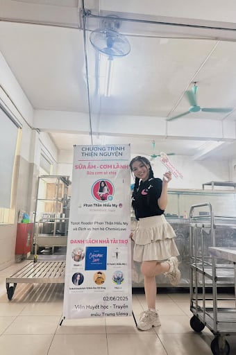 Phan Thần Hiểu My: Nữ streamer xinh đẹp và hành trình lan tỏa yêu thương - Ảnh 1.