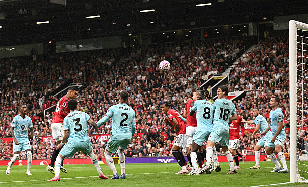 TRỰC TIẾP bóng đá MU vs Burnley: 'Quỷ đỏ' vượt lên dẫn trước (1-0, H1) - Ảnh 3.
