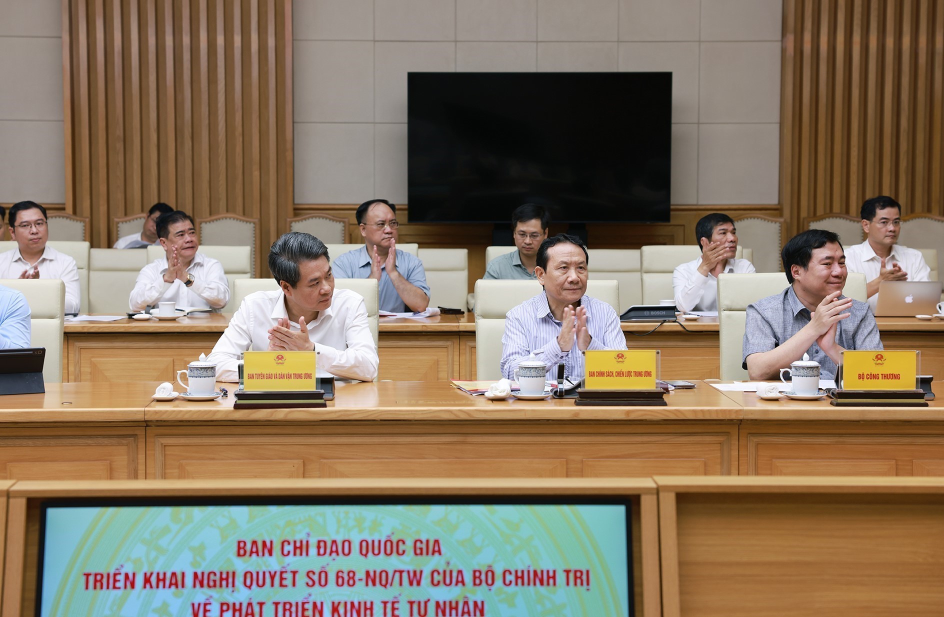 Thủ tướng Phạm Minh Chính chủ trì họp Ban Chỉ đạo phát triển kinh tế tư nhân - Ảnh 4.