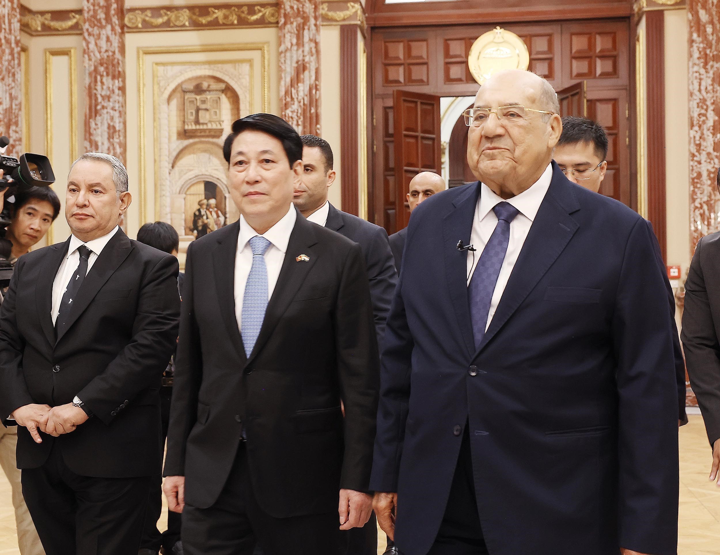 Chủ tịch nước Lương Cường hội kiến Chủ tịch Hạ viện, Thượng Viện Ai Cập - Ảnh 1. Chủ tịch nước Lương Cường hội kiến Chủ tịch Hạ viện, Thượng Viện Ai Cập - Ảnh 1.