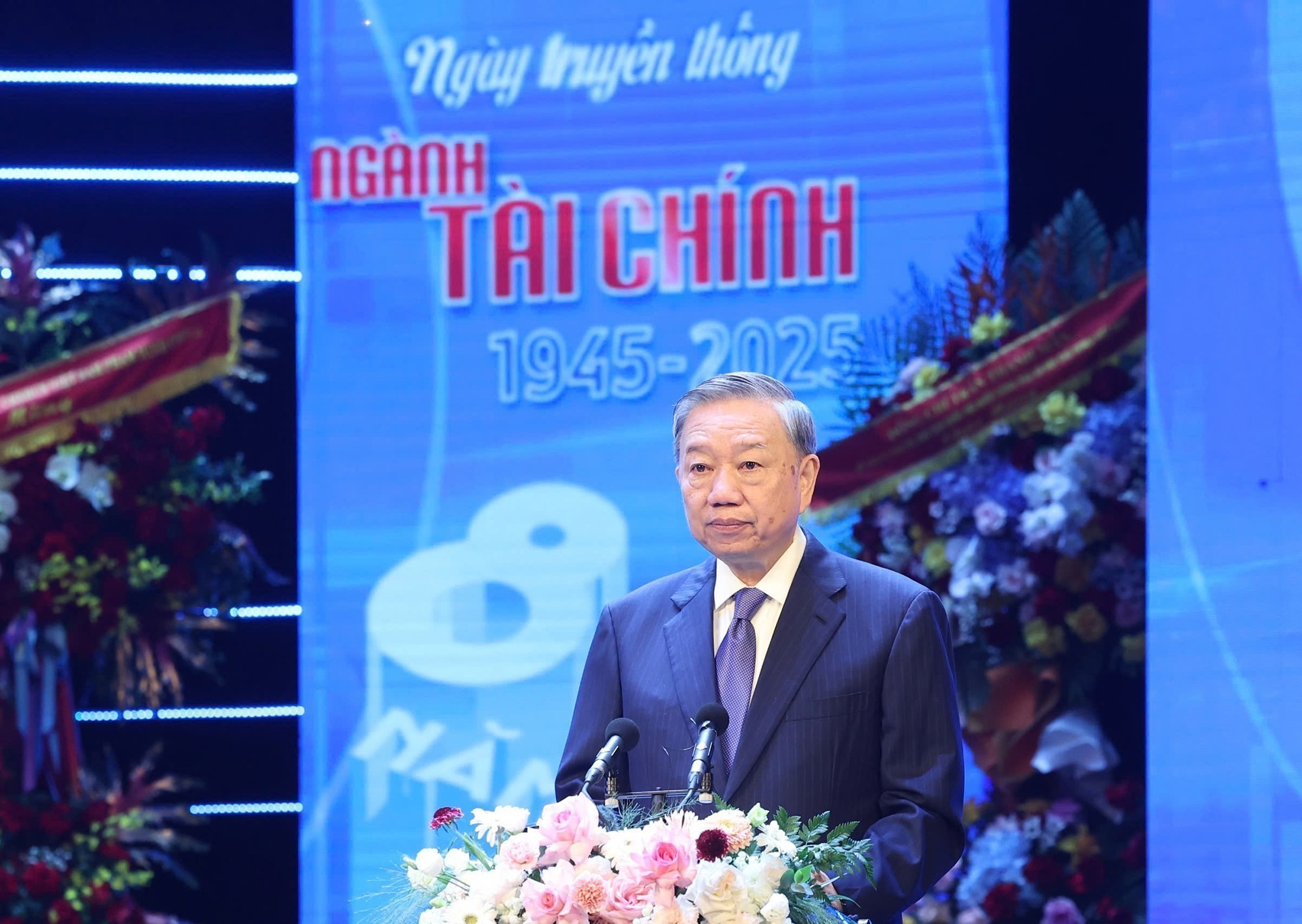 Tổng Bí thư và Thủ tướng dự Lễ kỷ niệm 80 năm Ngày truyền thống ngành Tài chính - Ảnh 3.