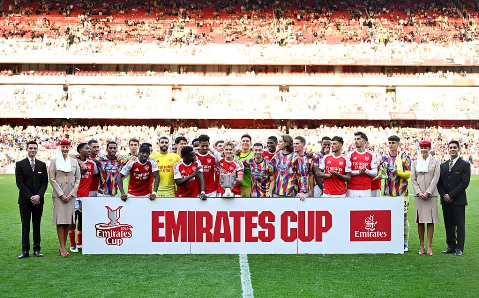 Gyokeres Đá Khai Hỏa, Arsenal Có Danh Hiệu Đầu Tiên Ở Mùa Giải Mới - Ảnh 2. Gyokeres Đá Khai Hỏa, Arsenal Có Danh Hiệu Đầu Tiên Ở Mùa Giải Mới - Ảnh 2.
