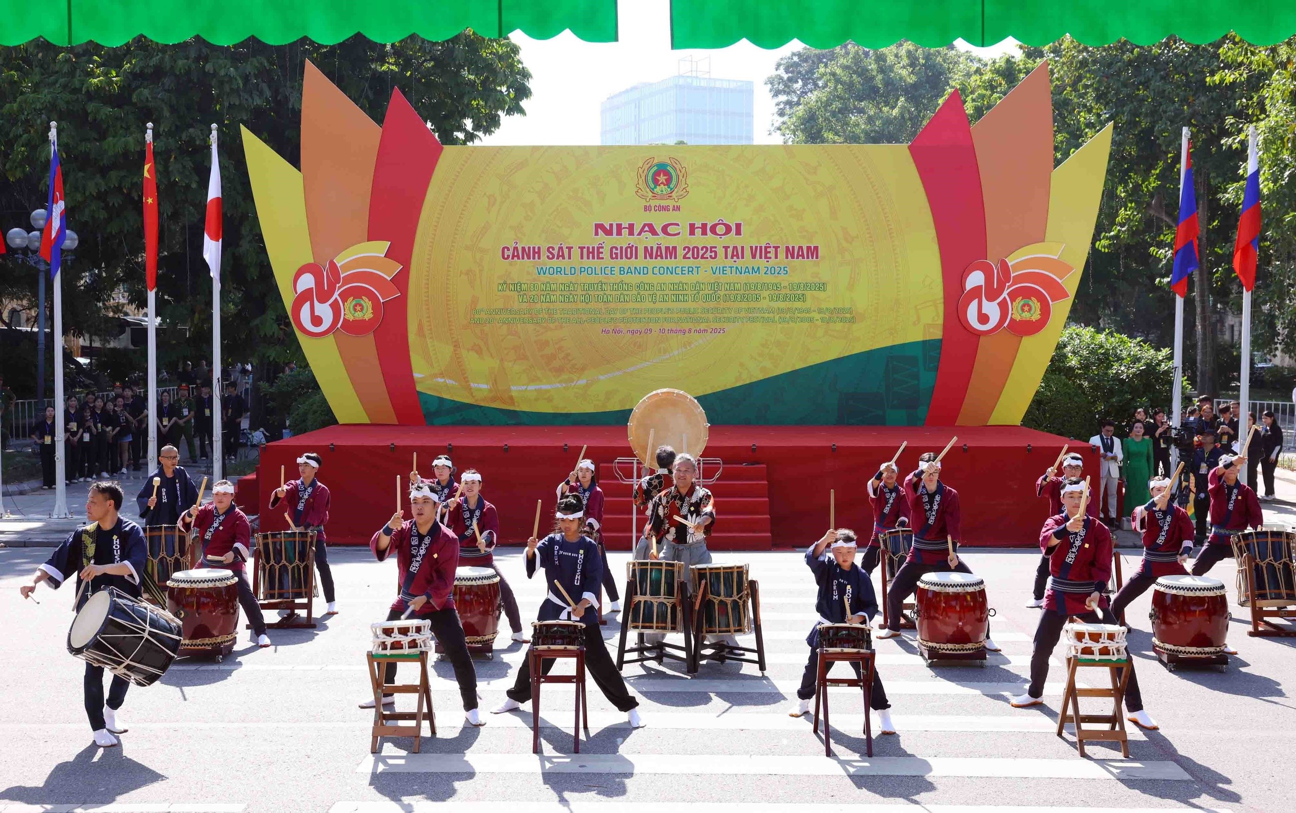 vnapotalnhachoicanhsatthegioinam2025taivietnam8199966-17547105706721677505695.jpg
