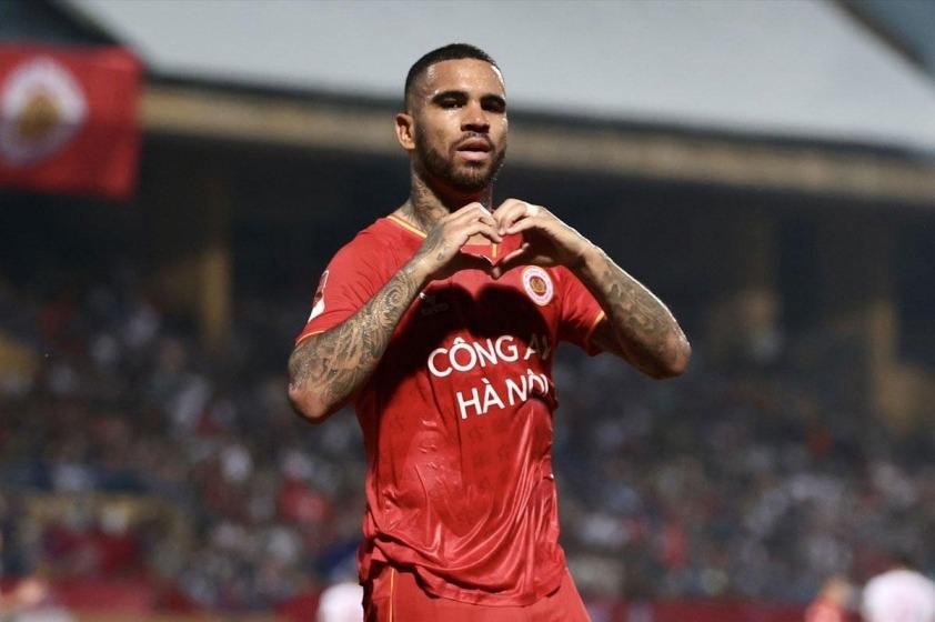CLB Việt Nam có ngoại binh đầu tiên sau 9 năm, là tiền đạo từng lọt Top 3 Vua phá lưới V-League - Ảnh 2.
