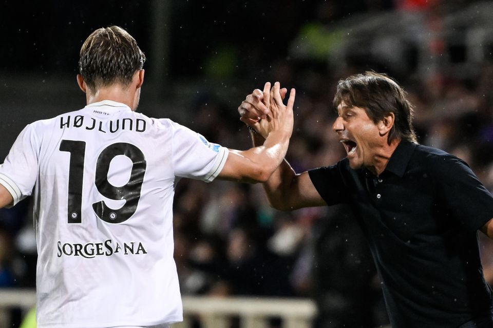 Hojlund tỏa sáng ngay trận ra mắt Napoli, MU có cảm thấy tiếc nuối? - Ảnh 2.