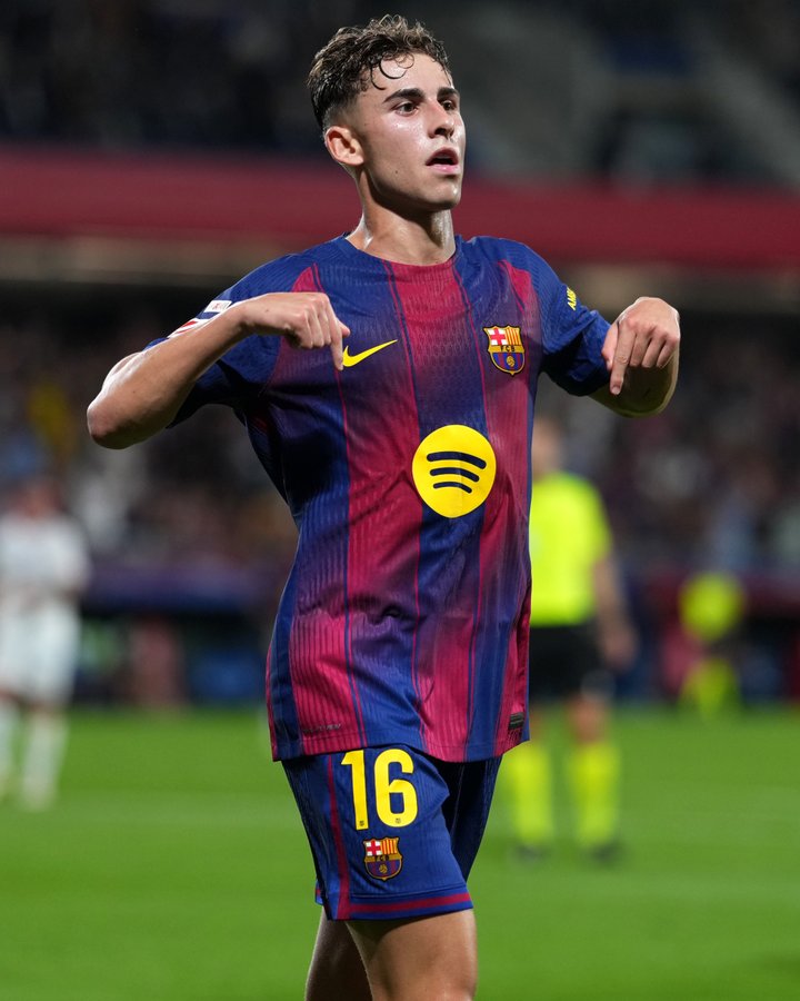 3 cầu thủ lập cú đúp, Barca thắng đậm dù thiếu vắng Lamine Yamal - Ảnh 1.