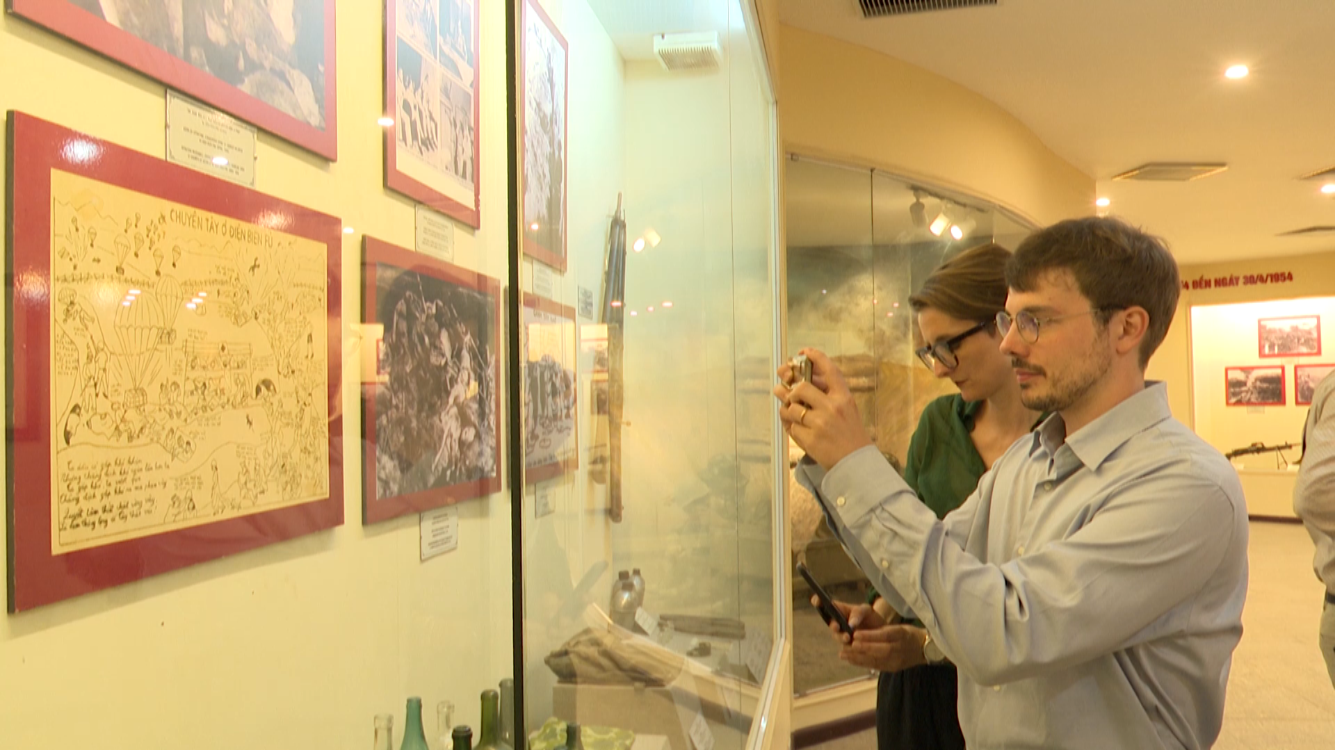 Bảo tàng Chiến thắng Điện Biên Phủ hợp tác Bảo tàng Ký ức Chiến tranh Caen