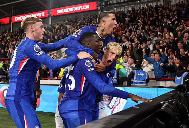 Chelsea thay đổi nhân sự dự Champions League vào phút chót