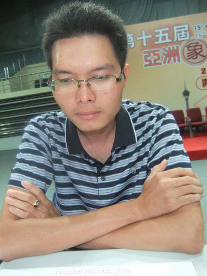 Kỳ thủ cờ tướng Việt Nam giành chức vô địch châu Á lịch sử ở tuổi 31, phá vỡ thành tích 31 năm của đội Trung Quốc  - Ảnh 1.