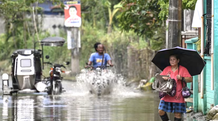 Philippines, Trung Quốc tiến hành sơ tán khẩn cấp trước siêu bão Ragasa - Ảnh 1.