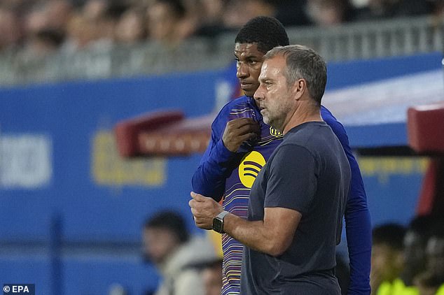 Rashford bị HLV Barca loại khỏi đội hình vì lý do từng mắc phải khi còn ở MU  - Ảnh 1.