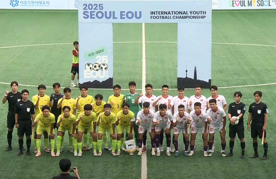U18 Việt Nam thua 0-1 trước đội bóng của Nhật Bản - Ảnh 1.