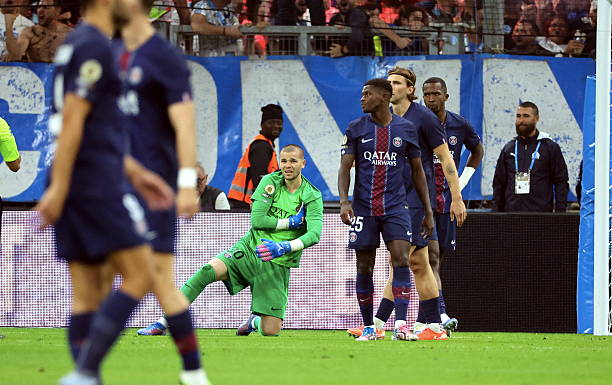 PSG thua Marseille ở vòng 5 Ligue 1