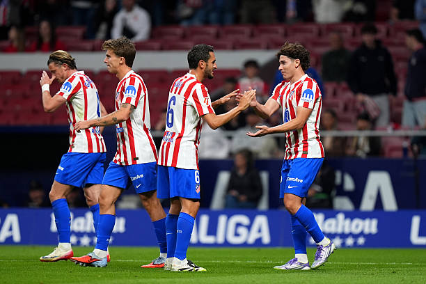 Rạng sáng 25/9, Julian Alvarez tỏa sáng với cú hat-trick giúp Atletico Madrid thắng Rayo Vallecano 3-2 ở vòng 6 La Liga.