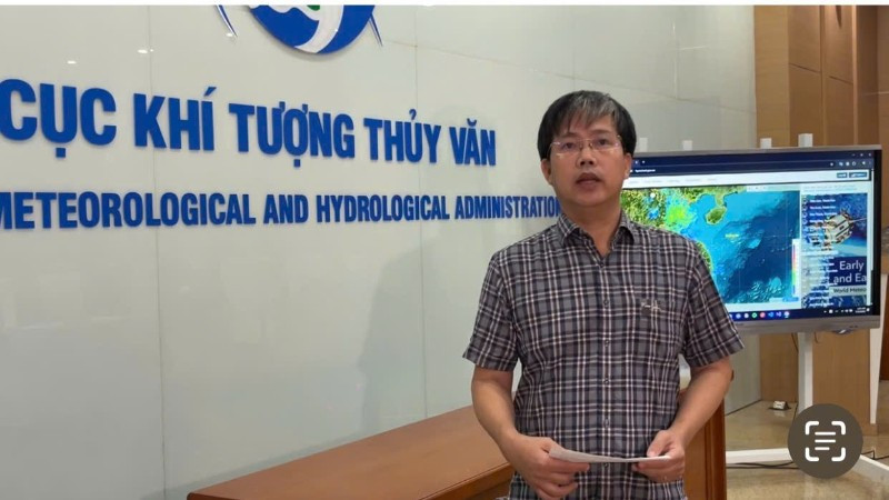 Tiến sĩ Mai Văn Khiêm: Dự báo bão số 10 sẽ gây mưa rất lớn ở Bắc Bộ - Ảnh 1.