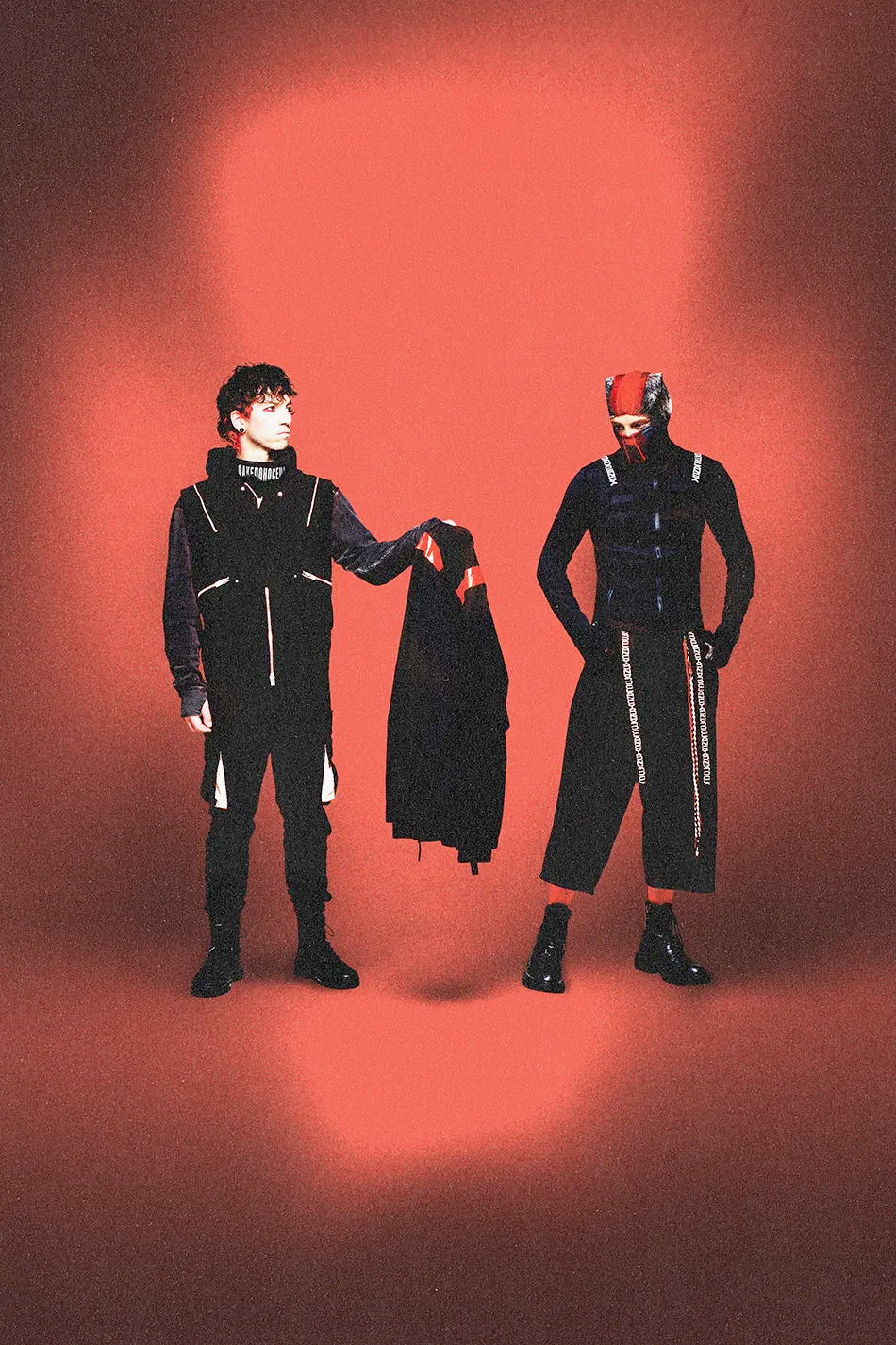 Album &quot;Breach&quot; của Twenty One Pilots: Đỉnh cao của rock trong thập niên này - Ảnh 1.