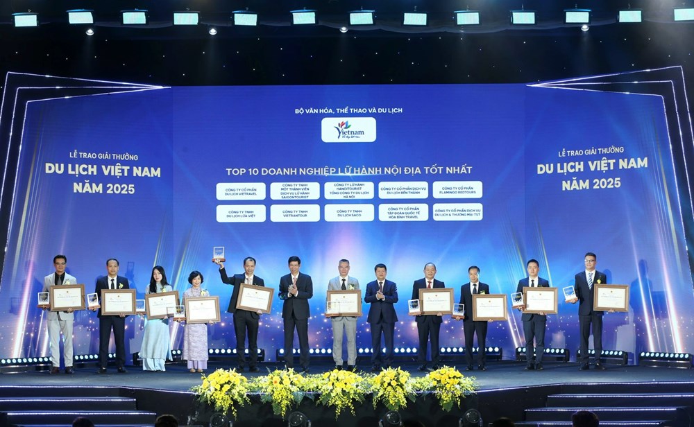 Hà Nội dẫn đầu tại Giải thưởng du lịch Việt Nam 2025 - Ảnh 1.