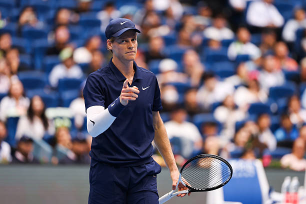 Jannik Sinner vào bán kết China Open 2025