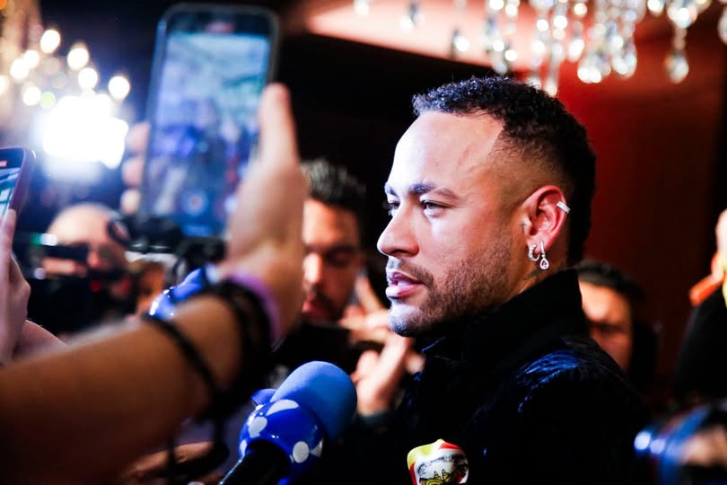 Một người lạ để Neymar thừa kế khối tài sản khổng lồ - Ảnh 1.