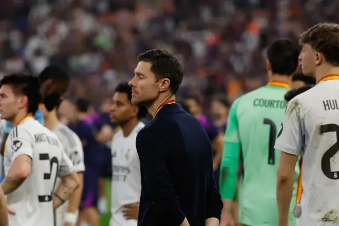 Arbeloa được bổ nhiệm làm HLV trưởng Real Madrid - Ảnh 2. Arbeloa được bổ nhiệm làm HLV trưởng Real Madrid - Ảnh 2.