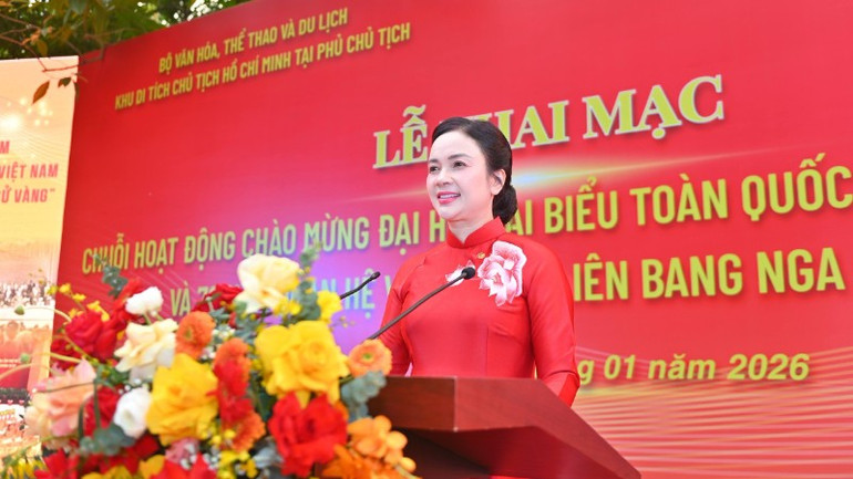 Trưng bày "Chủ tịch Hồ Chí Minh với Quốc hội Việt Nam - 80 năm một chặng đường vẻ vang" - Ảnh 1.