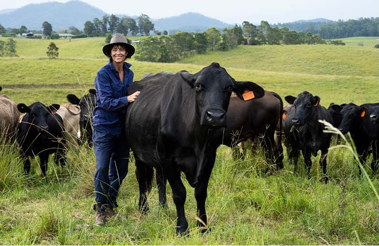 Bất ngờ với cuộc sống của nàng Meggie trong "Tiếng chim hót trong bụi mận gai" - Ảnh 5.