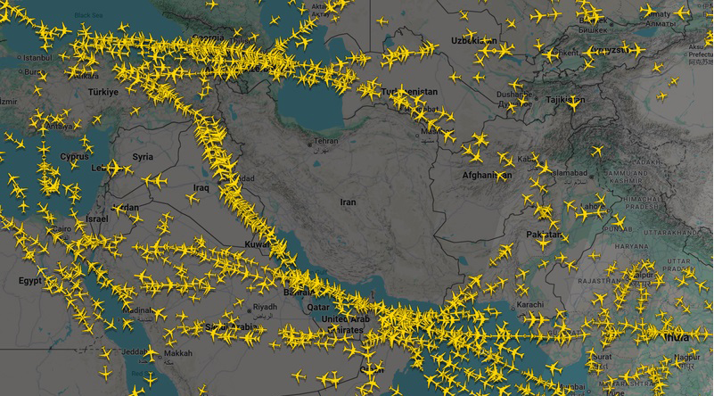 Iran tạm thời đóng cửa không phận - Nhiều nước khuyến cáo công dân hạn chế đến Iran - Ảnh 1.