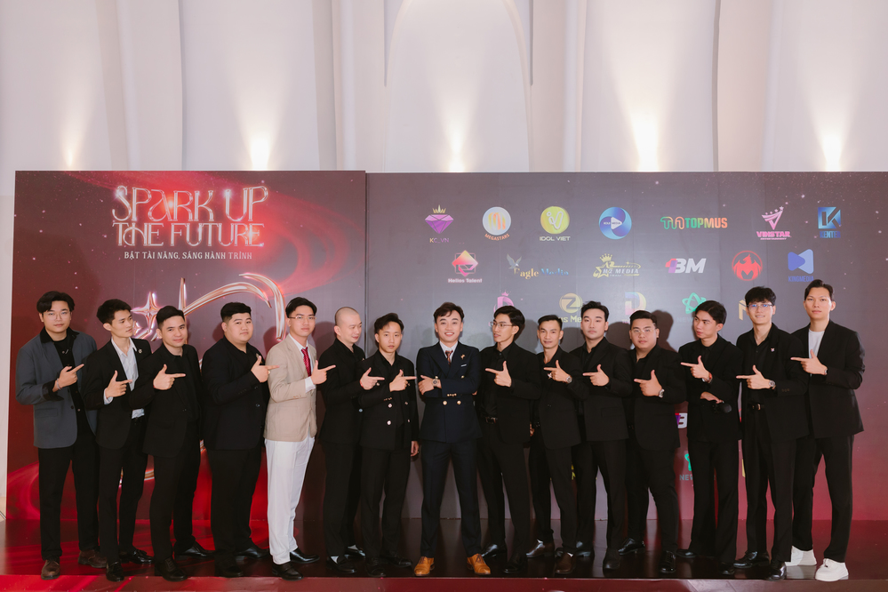 TopMus tại Spark Up The Future - Vinh danh nhà sáng tạo giá trị - Ảnh 4. TopMus tại Spark Up The Future - Vinh danh nhà sáng tạo giá trị - Ảnh 4.