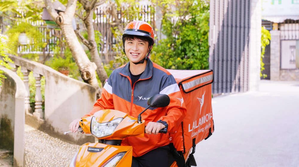 Lalamove tham gia đường đua làm phim, kể những câu chuyện giao hàng gấp ngày Tết - Ảnh 4.