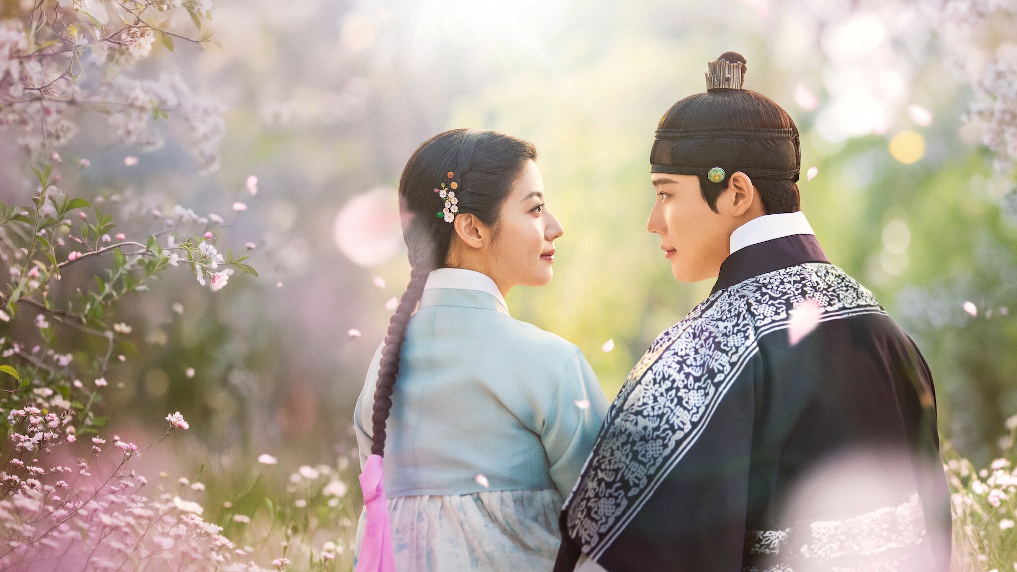 Phim Hàn cổ trang "To My Beloved Thief" áp đảo bảng xếp hạng đầu năm 2026